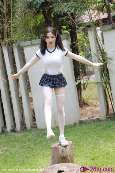 换脸老师的群操训练班